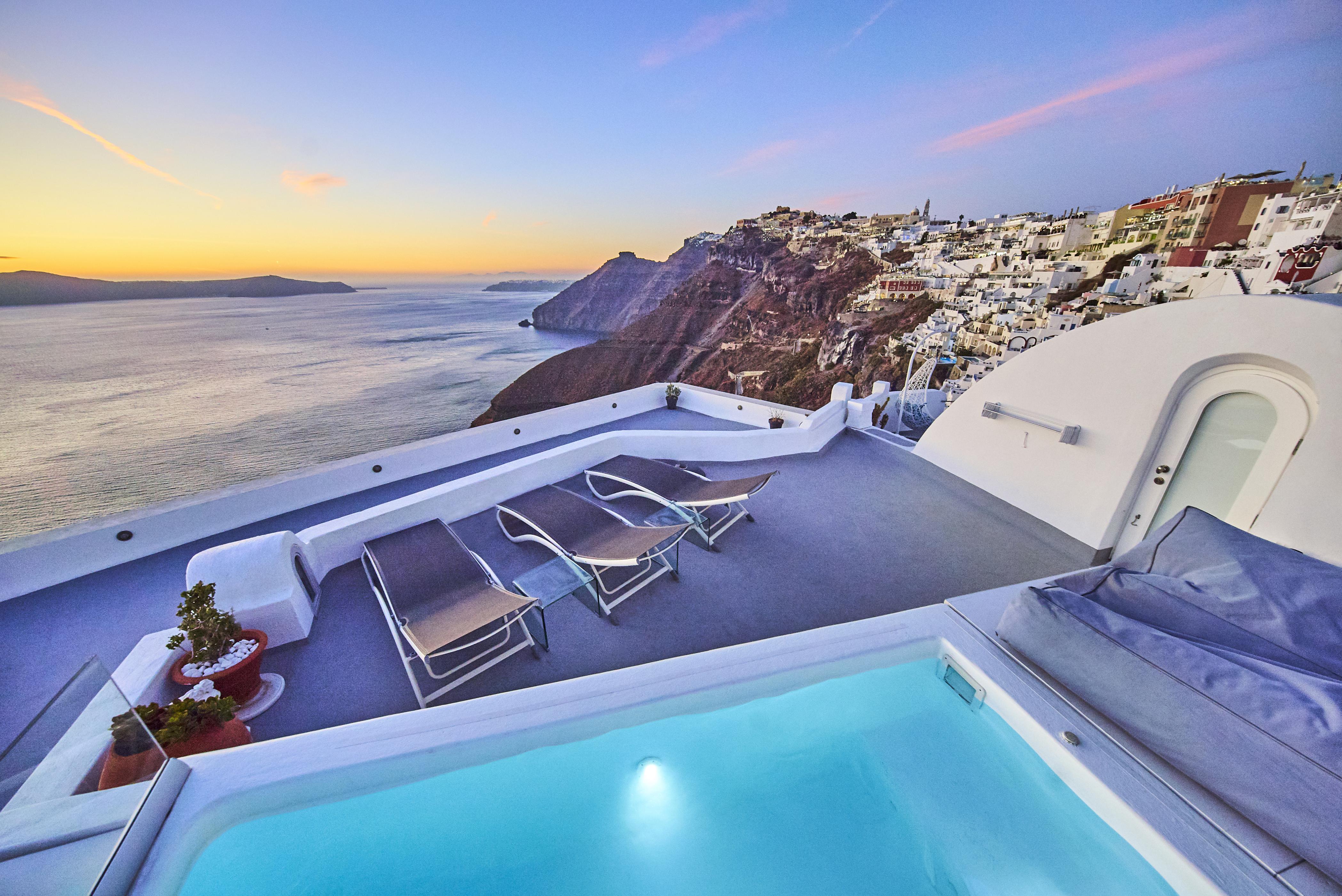 Trieris Villa & Suites Fira  Exterior photo