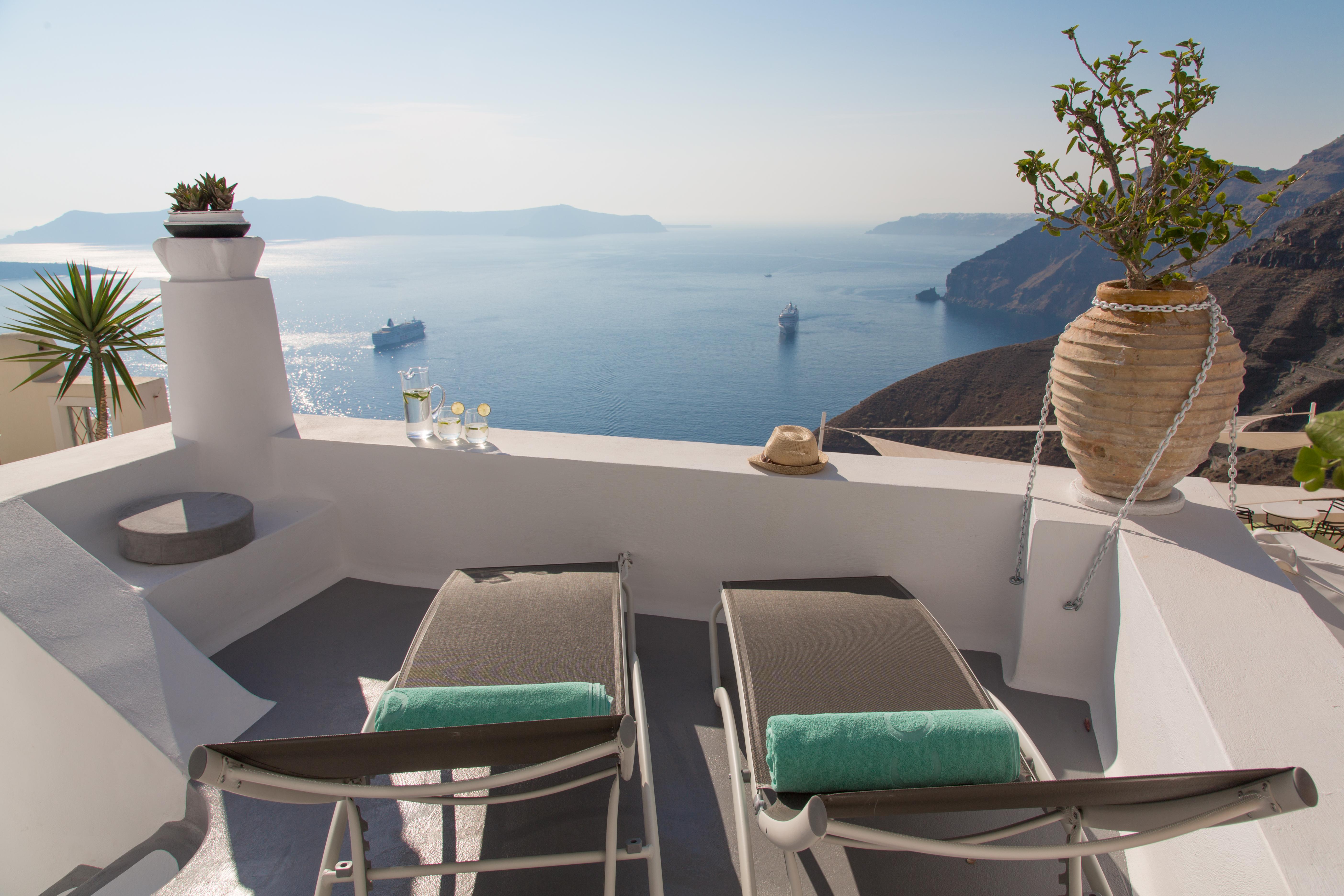 Trieris Villa & Suites Fira  Exterior photo