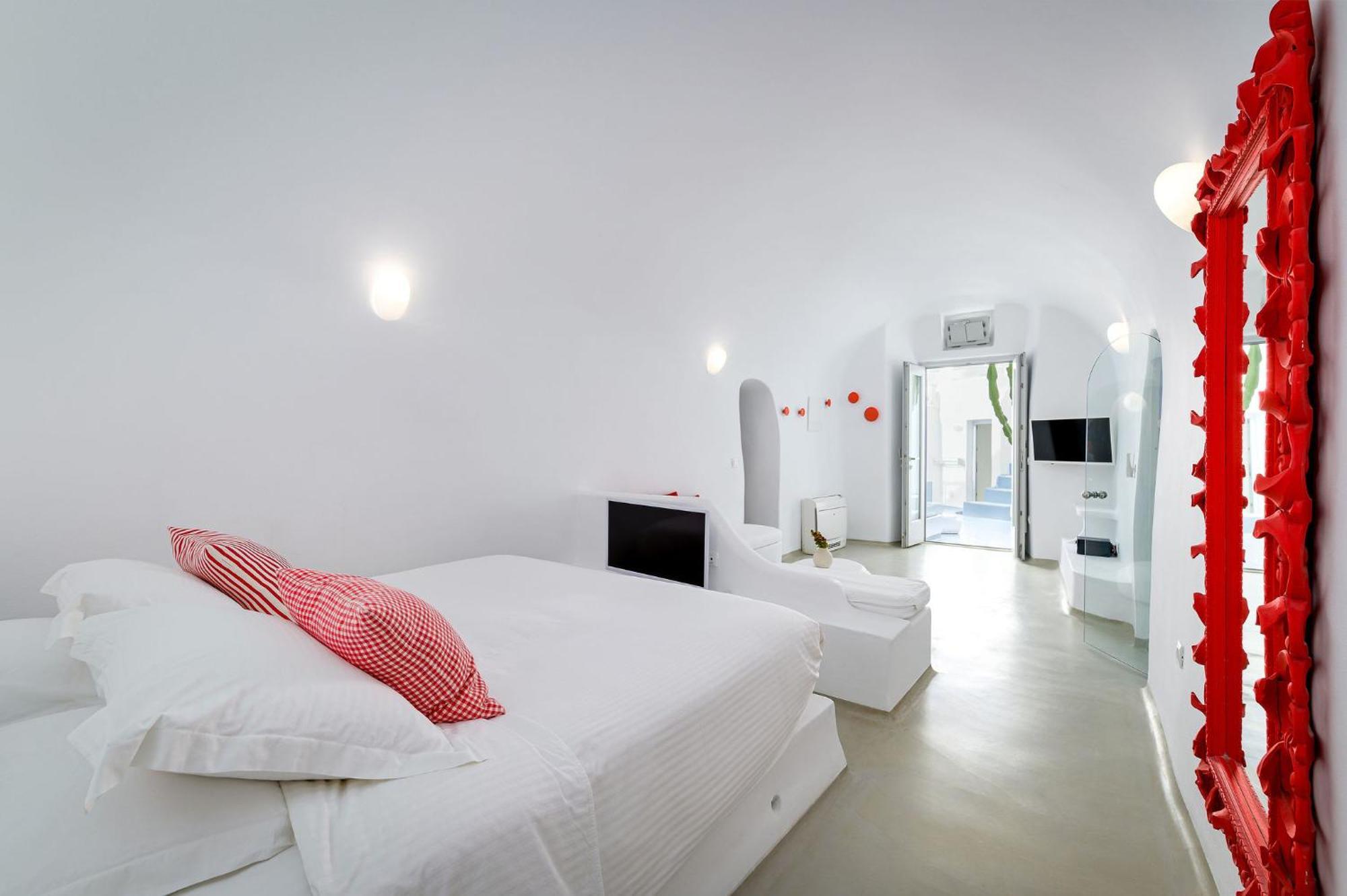 Trieris Villa & Suites Fira  Exterior photo